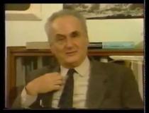 Embedded thumbnail for Marx György akadémikus előadása a radioaktivitásról